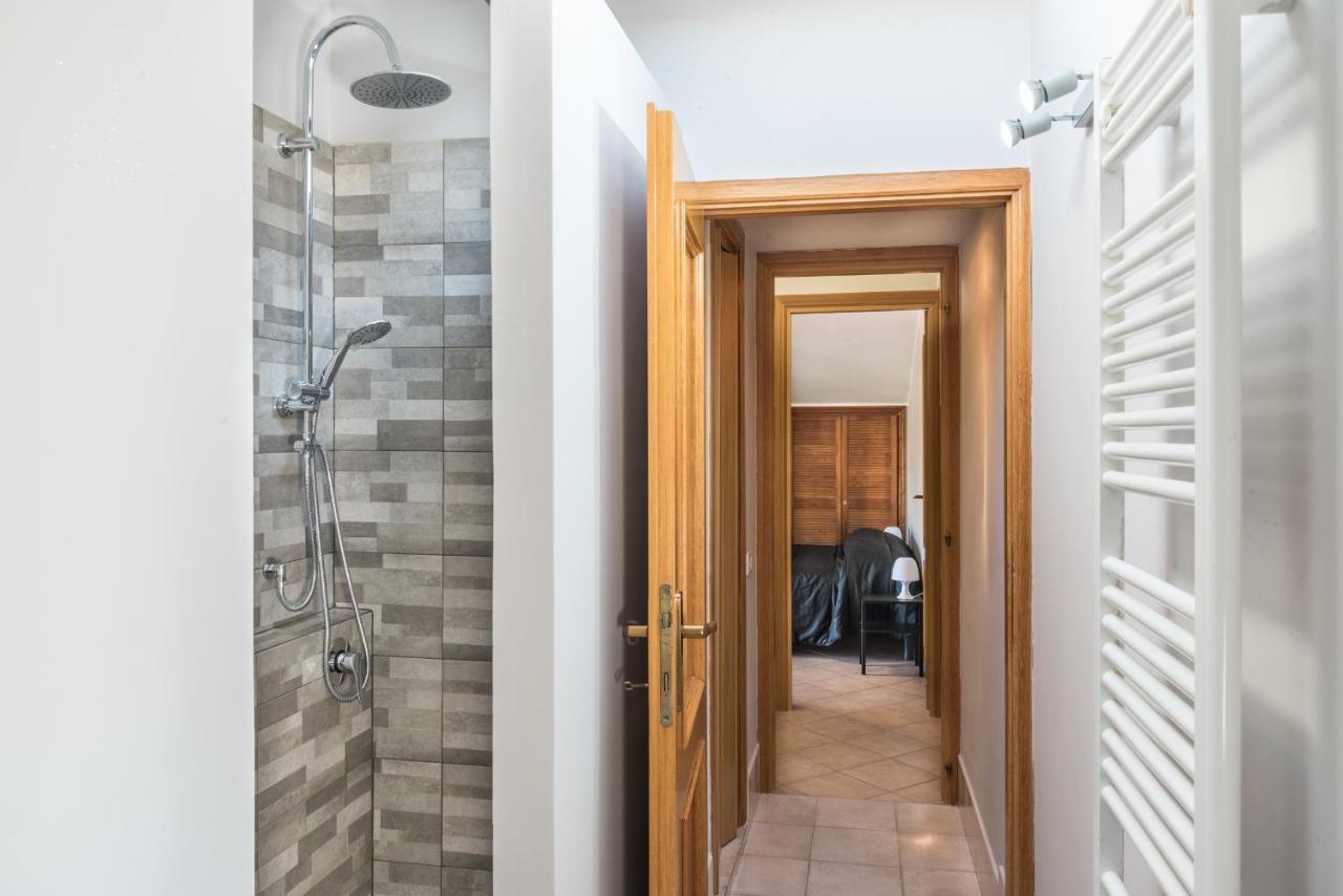 Affittacamere Travelershome Ciampino&Morena Guesthouse *