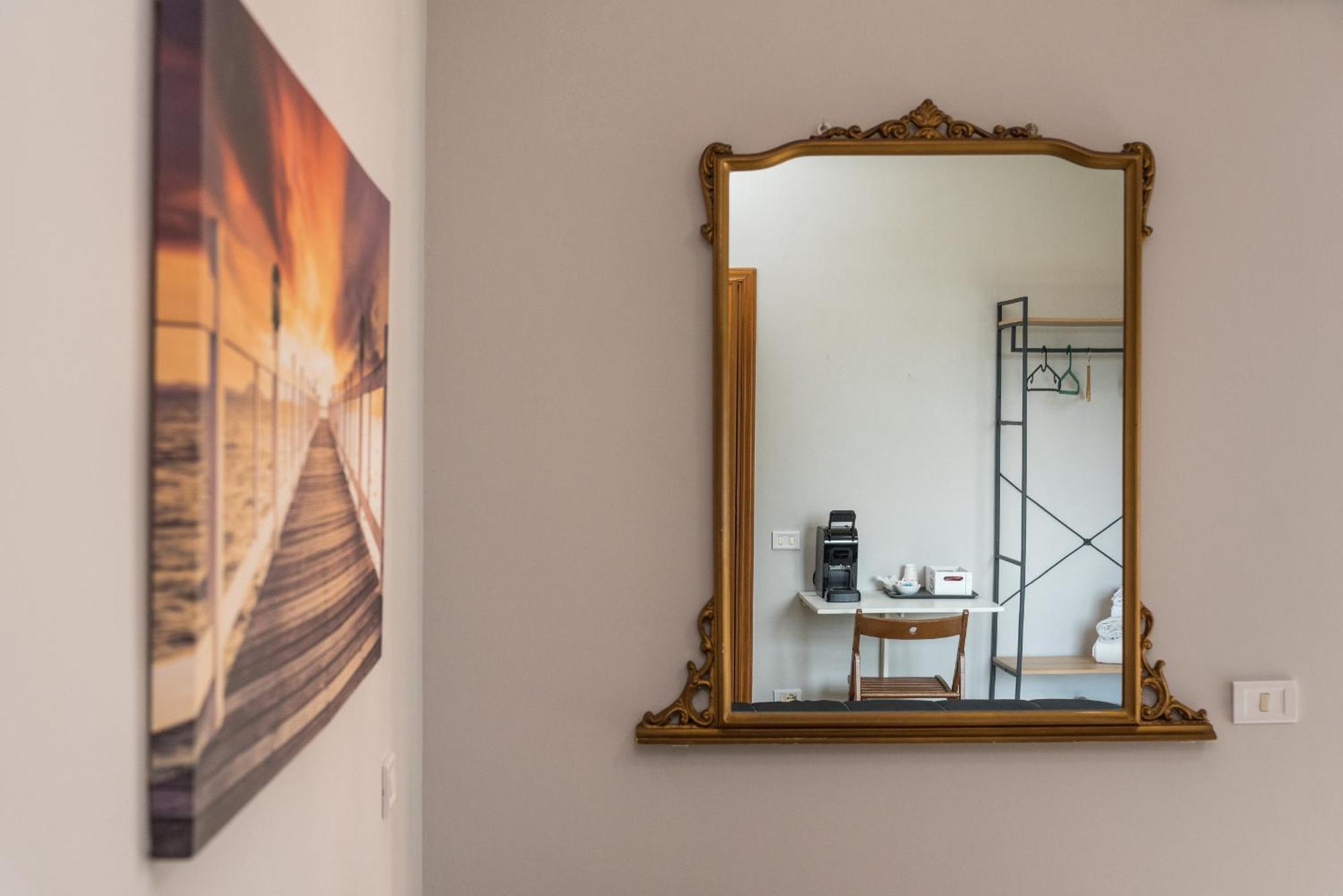 Affittacamere Travelershome Ciampino&Morena Guesthouse