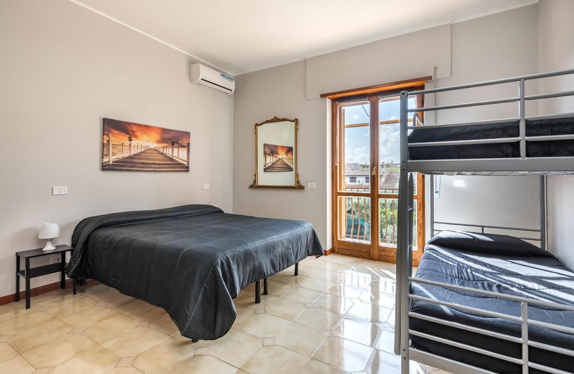 Affittacamere Travelershome Ciampino&Morena Guesthouse